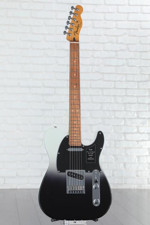 ピンク・ブルー Fender エレキギター Player Plus Telecaster?, Pau