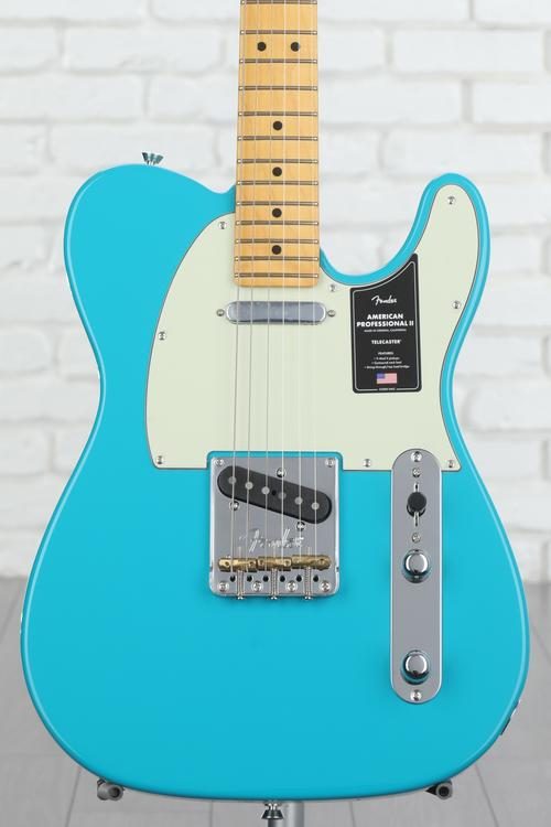 Fender American Professional II Telecaster - Miami Blue with Maple  Fingerboard