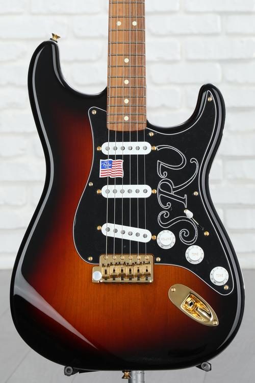 Menda City Skygge sengetøj Fender Stevie Ray Vaughan Stratocaster - 3-Tone Sunburst | Sweetwater