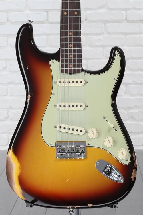 Fender Custom Shop Limited-edition '59 Hardtail Stratocaster Relic Electric  Guitar - Chocolate 3-color Sunburst