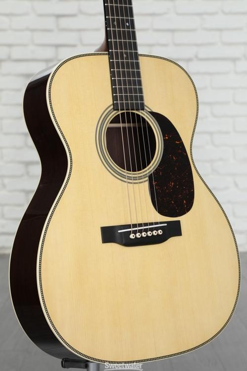 Martin Sweetwater Select 28 Style Herringbone 000 Acoustic Guitar with  Adirondack Top - Natural