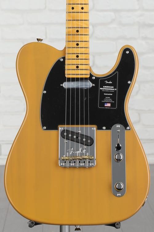 Fender American Professional II Telecaster - Butterscotch Blonde with Maple  Fingerboard