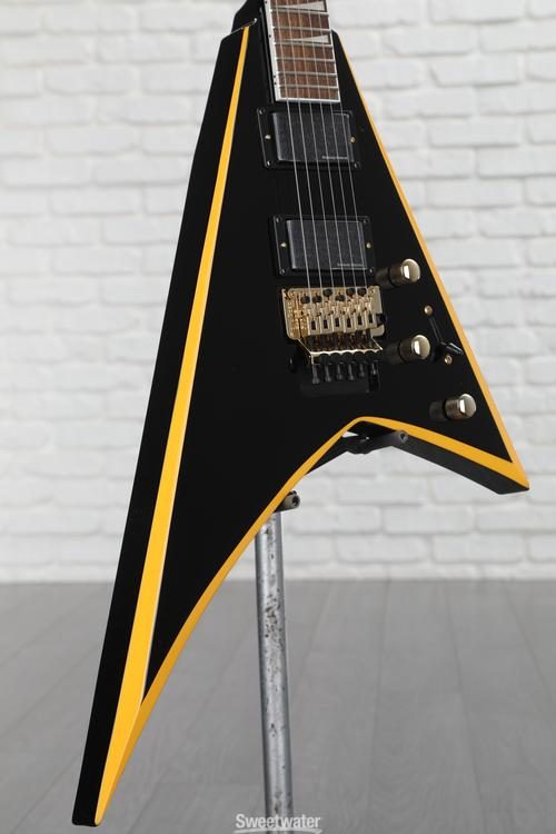 jackson rrx24 black with yellow bevels