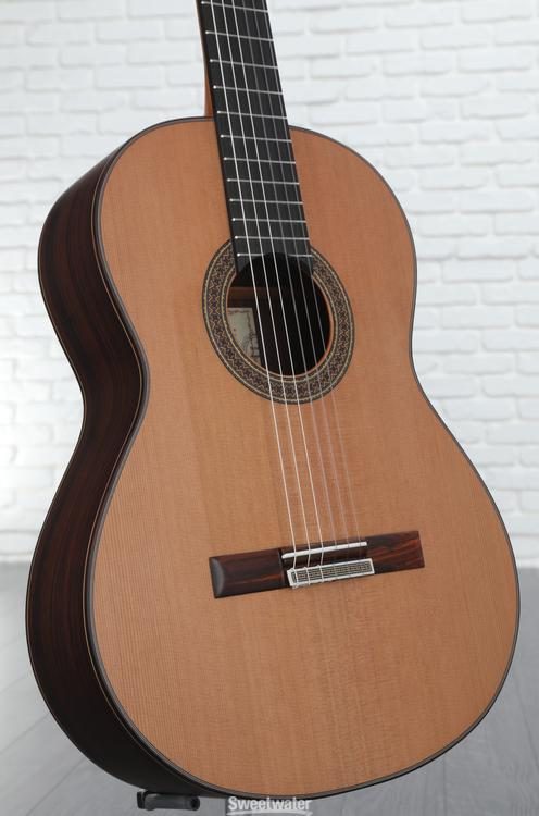 Alhambra 10FP Pinana Nylon-string Acoustic Flamenco Guitar - Natural