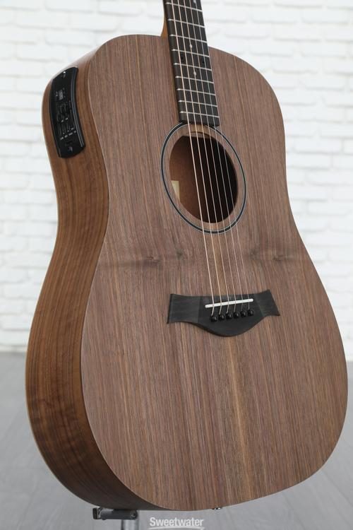 Taylor Big Baby Taylor BBTe Walnut Acoustic-electric Guitar - Natural
