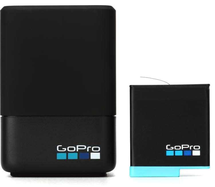 GoPro Dual Battery Charger + Battery for HERO8 Black/HERO7 Black 