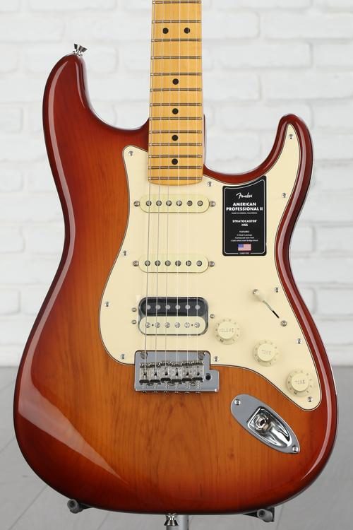 Fender American Professional II Stratocaster HSS - Sienna Sunburst