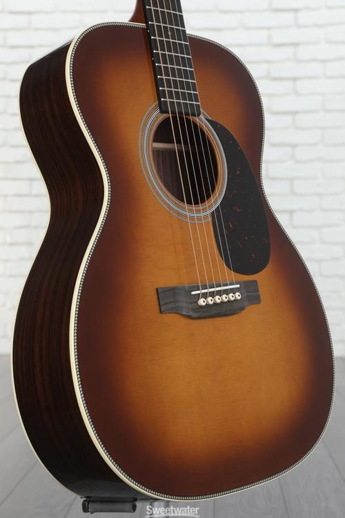 Martin 000-28 Acoustic Guitar - Ambertone Spruce