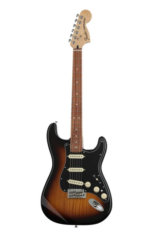 fender deluxe stratocaster sunburst