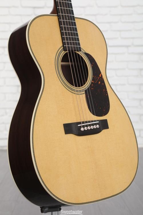 Martin 00-28 Acoustic Guitar - Natural