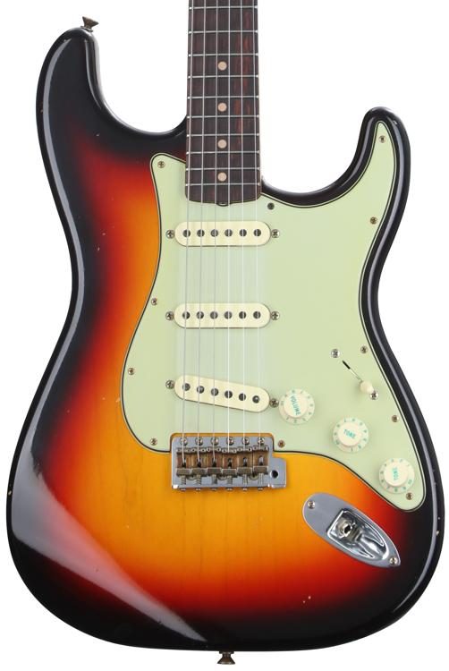 Fender Custom Shop '64 Stratocaster Journeyman Relic - Target 3-color ...