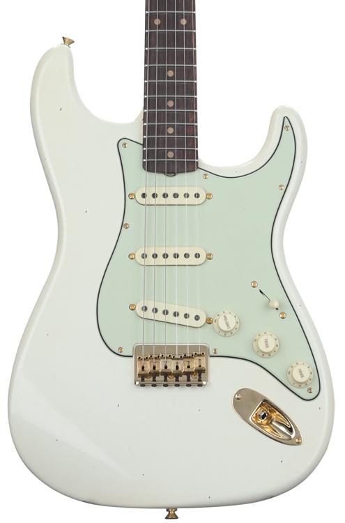 Fender Custom Shop Limited-edition '59 Hardtail Stratocaster Journeyman ...