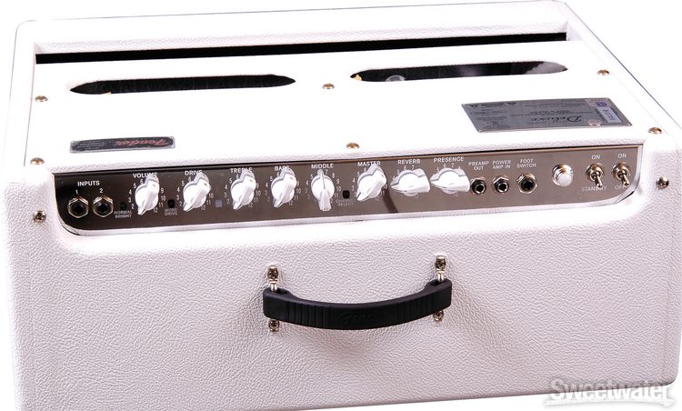 アウトレット販売店舗  White Deluxe Rod Hot 最終値下げ　Fender アンプ