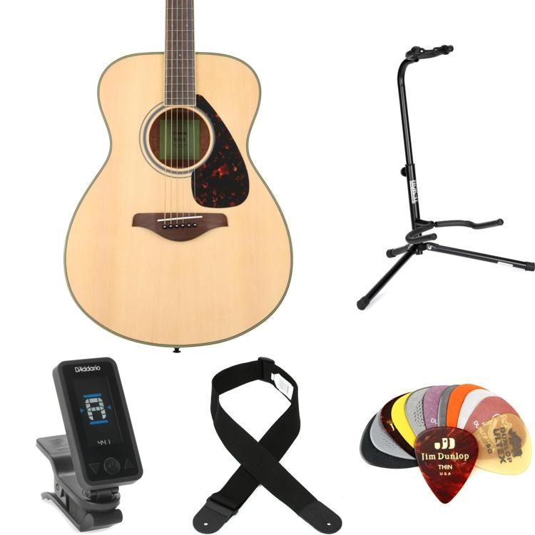 Yamaha FS820 Concert Acoustic Guitar Essentials Bundle - Natural