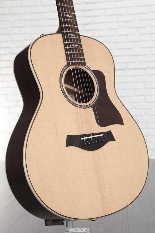 Taylor GT 811e Acoustic-electric Guitar - Natural