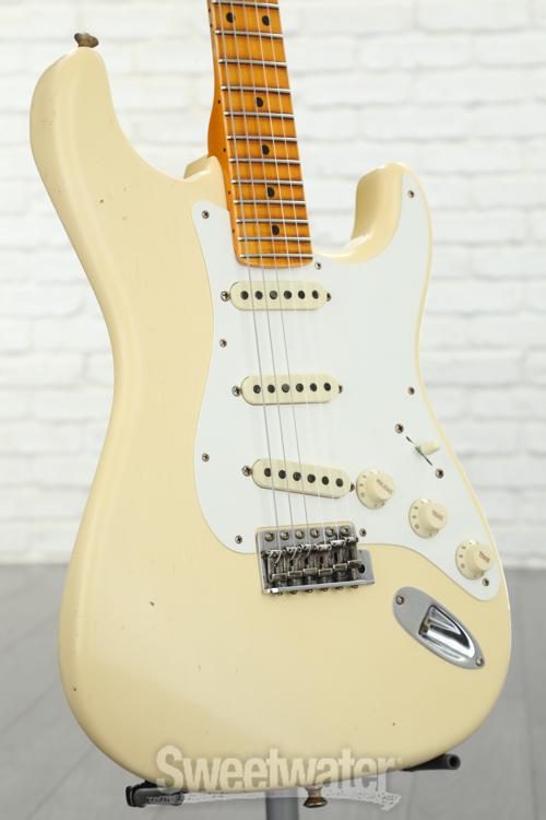 aged white strat