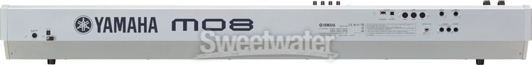 Yamaha MO8 | Sweetwater