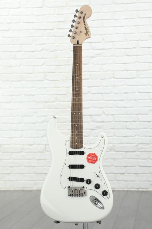 【おしゃれ】 Squier Deluxe Hot Rails Stratocaster