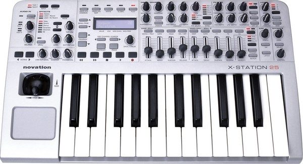 Novation X-Station 25 - 25-Key | Sweetwater