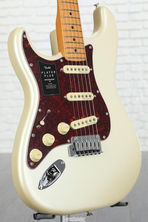 Fender Player Plus Stratocaster Left-handed Electric Guitar - Olympic Pearl  with Maple Fingerboard