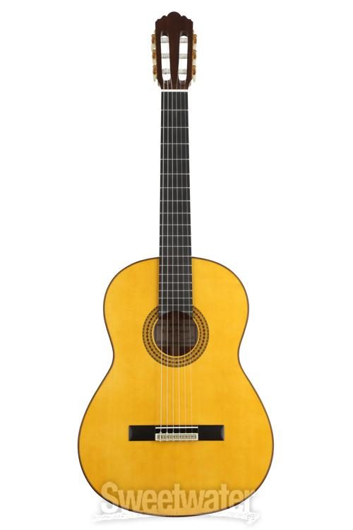 Yamaha GC12S Classical - Natural | Sweetwater