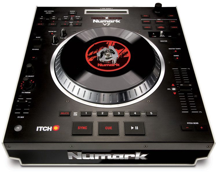 Numark V7 | Sweetwater
