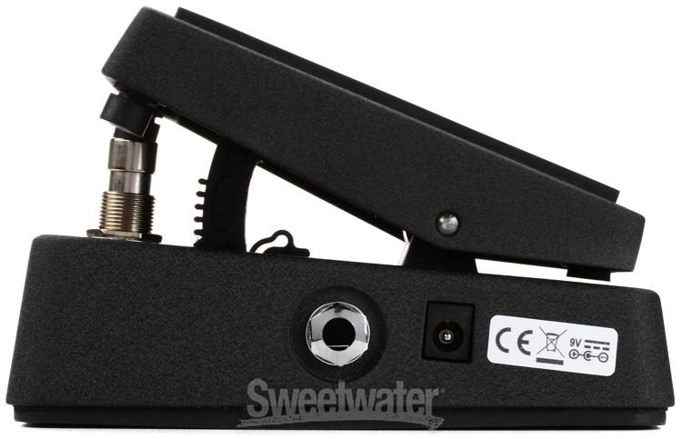 Dunlop CBM95 Cry Baby Mini Wah Pedal Reviews | Sweetwater