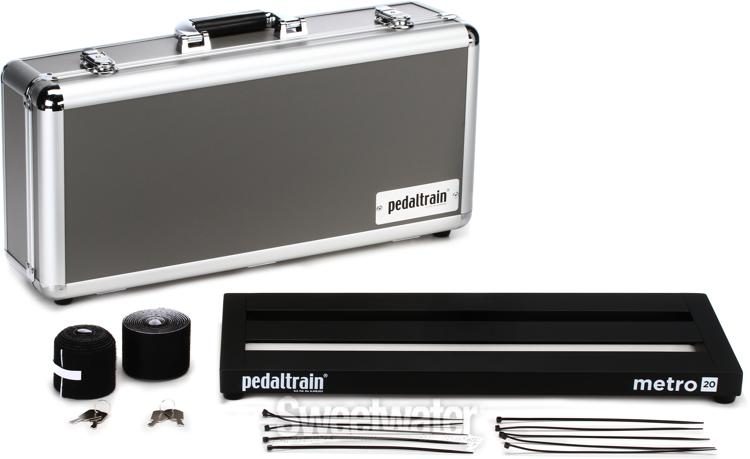 Pedaltrain Metro 20 20-inch x 8-inch Pedalboard with Hard Case