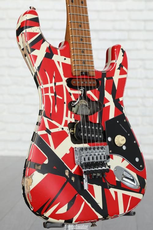 EVH Striped Series Frankenstein Relic Red/Black/White Reviews Sweetwater