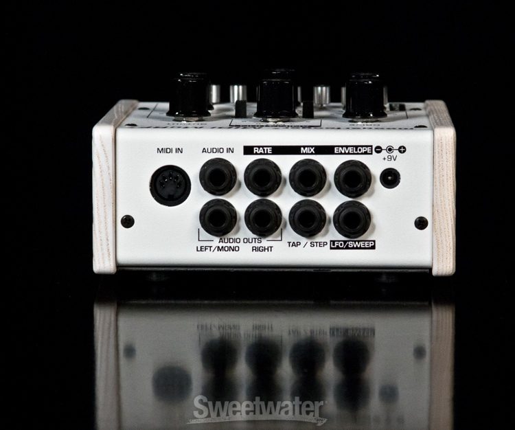 Moog Moogerfooger MF-105M MIDI MuRF - Limited Edition White-on