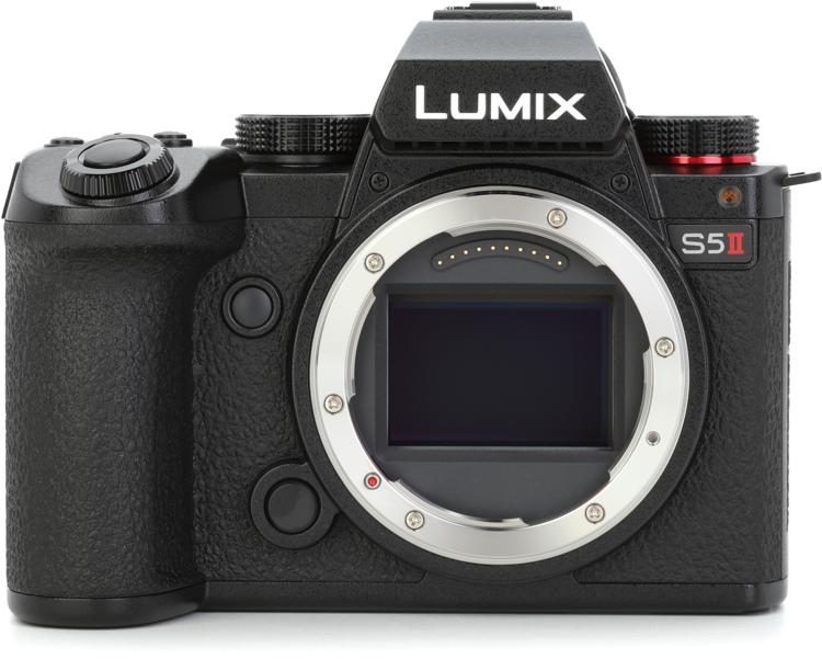 Panasonic Lumix S5II Full-frame Mirrorless Camera and S-R2060 S 20