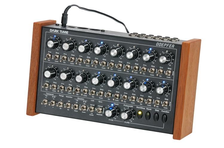 Doepfer DARK TIME アナログシーケンサー Doepfer Dark Time Analog Step Sequencer with Blue LEDs | Sweetwater