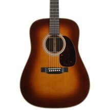 Martin HD-28 Acoustic Guitar - Ambertone ?>