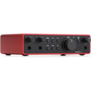 Focusrite Scarlett 2i2 4th Gen USB Audio Interface and Shure SM7dB Microphone Podcasting Kit