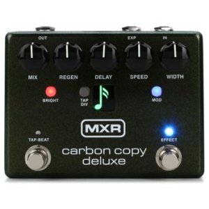 MXR M292 Carbon Copy Deluxe Analog Delay Pedal with 3 Patch Cables