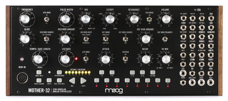 Moog Sound Studio 3. Mother 32