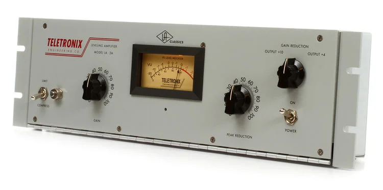 Universal Audio Teletronix LA-2A Classic Leveling Amplifier