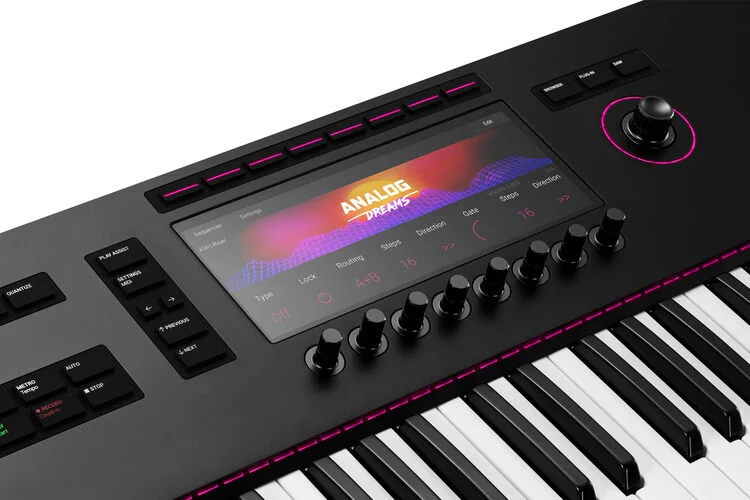 Native Instruments Kontrol S61 Mk3 61-key Smart Keyboard Controller