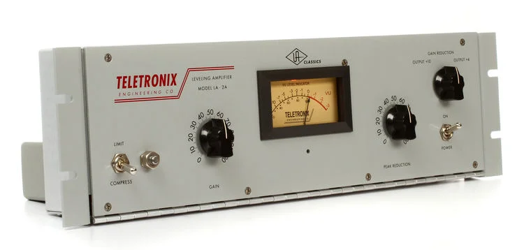 Universal Audio Teletronix LA-2A Classic Leveling Amplifier