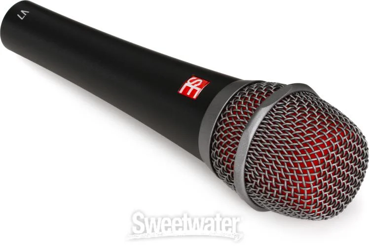 sE Electronics V7 Dynamic Supercardioid Handheld Vocal Microphone - Black