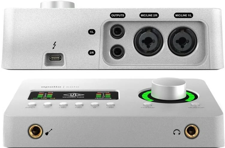 Universal Audio Apollo Solo Thunderbolt input/output port