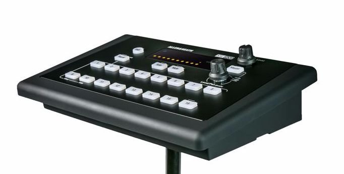  Allen & Heath 16-Channel Personal Mixer (ME-500) : Musical  Instruments
