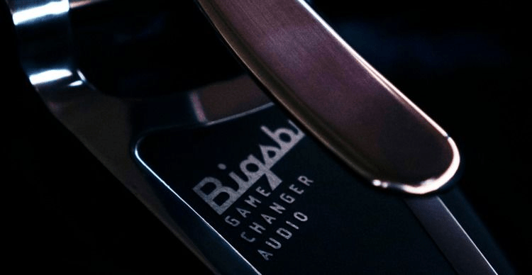 Gamechanger Audio Bigsby Polyphonic Pitch-shifting Pedal Gamechanger Audio Bigsby Polyphonic Pitch-shifting Pedal