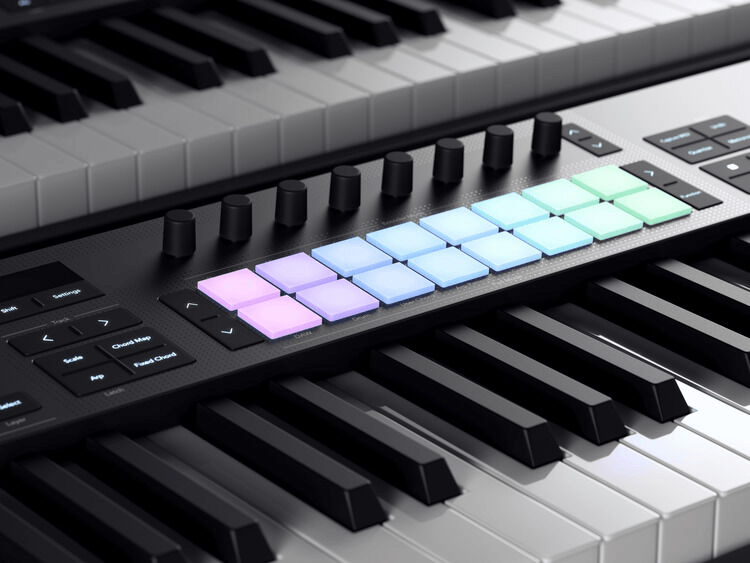 Novation Launchkey Mini 25 MK4 25-key Keyboard Controller