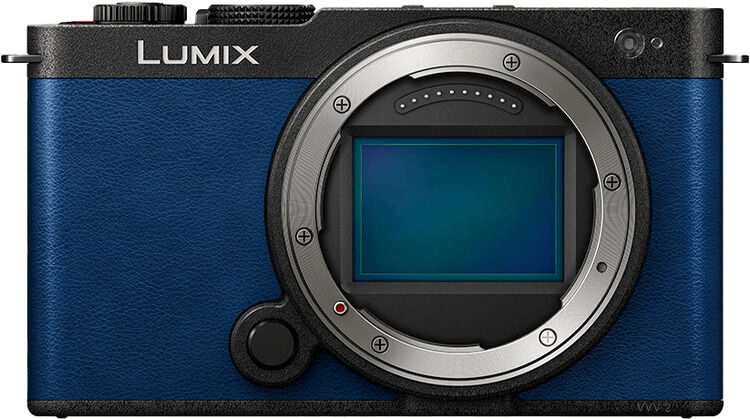 Panasonic Lumix DC-S9 Camera Kit with 18-40mm F4.5-6.3 Lens - Night Blue