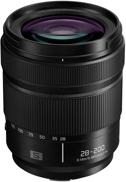 フィルタ2種類付属【ほぼ未使用】LUMIX S 28-200mm F4-7.1 フィルタ2種類付属【ほぼ未使用】LUMIX S 28-200mm F4-7.1