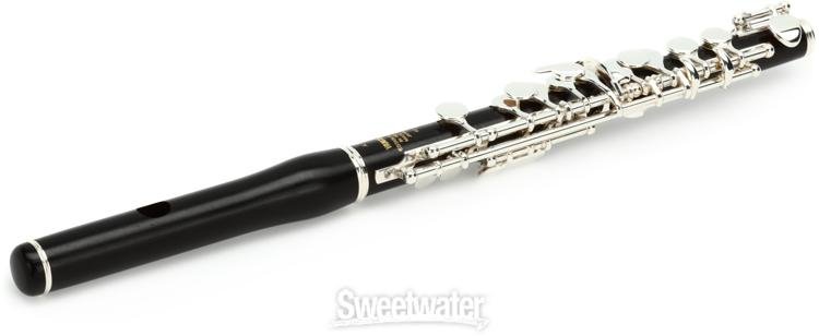 Yamaha YPC-62 Professional Piccolo with Silver-plated Keys