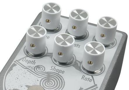 EarthQuaker Devices Space Spiral V2 Modulated Delay Pedal | Sweetwater