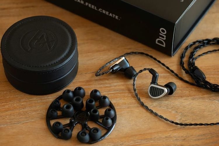 64 Audio Duo Dual-driver Universal In-ear Monitors | Sweetwater