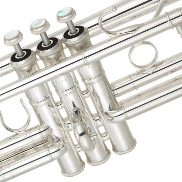 Yamaha YTR-9445NYSIII Xeno Artist Professional C Trumpet - Silver